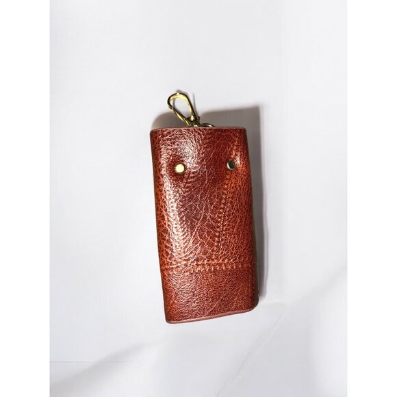 Brown Leather Key Holder With Gold Hardware & Snap Closure - Picture 4 of 6